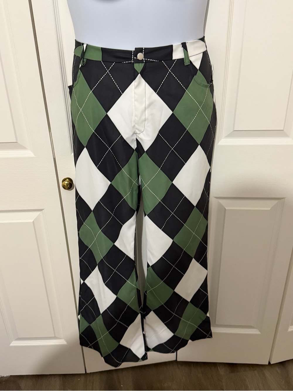 New in pkg Argyle Pattern Wide-Leg Pants in Green, Black & White XL